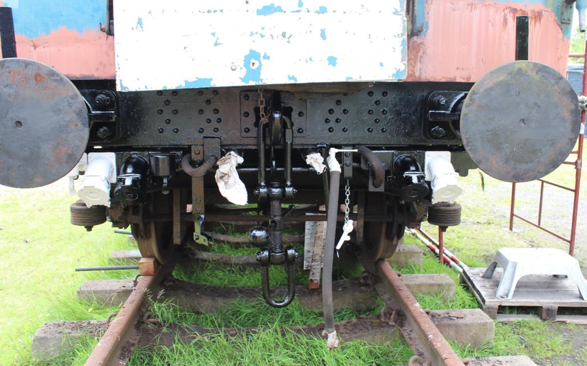 The rear buffer beam has received the same attention and is now painted black.