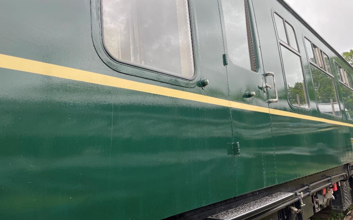 Class 108 DMU Coachlining